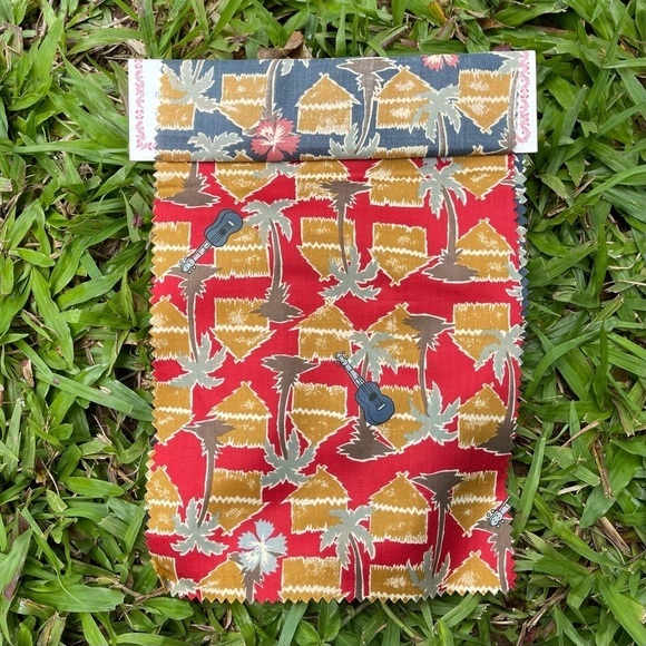 Vintage Reyn Spooner Grass Shacks Hawaiian 3 Fabric Swatch Sample Craft Sewing - Picture 4 of 8